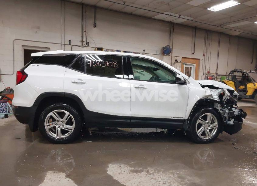 Photo 13 of 2018 Gmc Terrain SLE (VIN 3GKALTEX0JL142702)