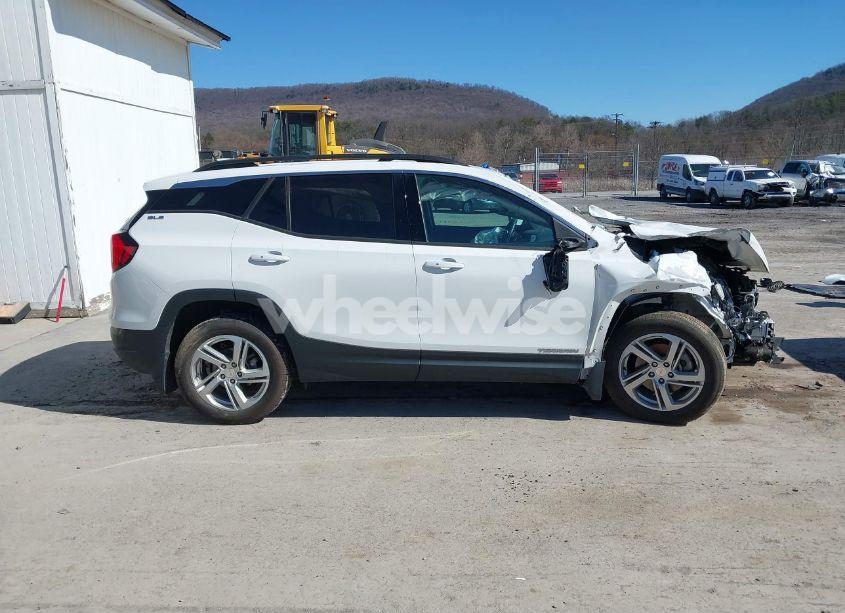 Photo 14 of 2018 Gmc Terrain SLE (VIN 3GKALTEX8JL132967)