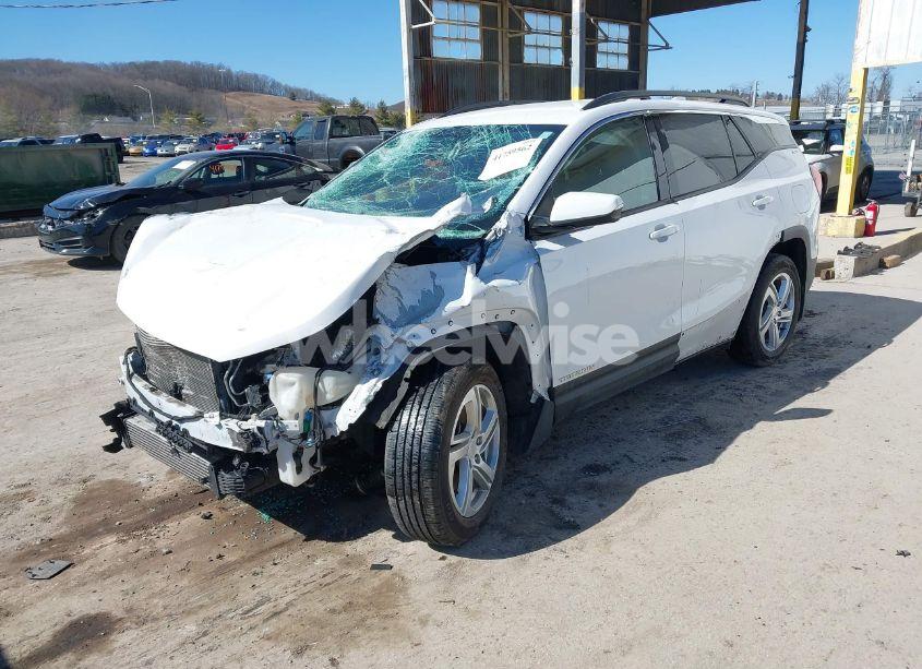 Photo 2 of 2018 Gmc Terrain SLE (VIN 3GKALTEX8JL132967)