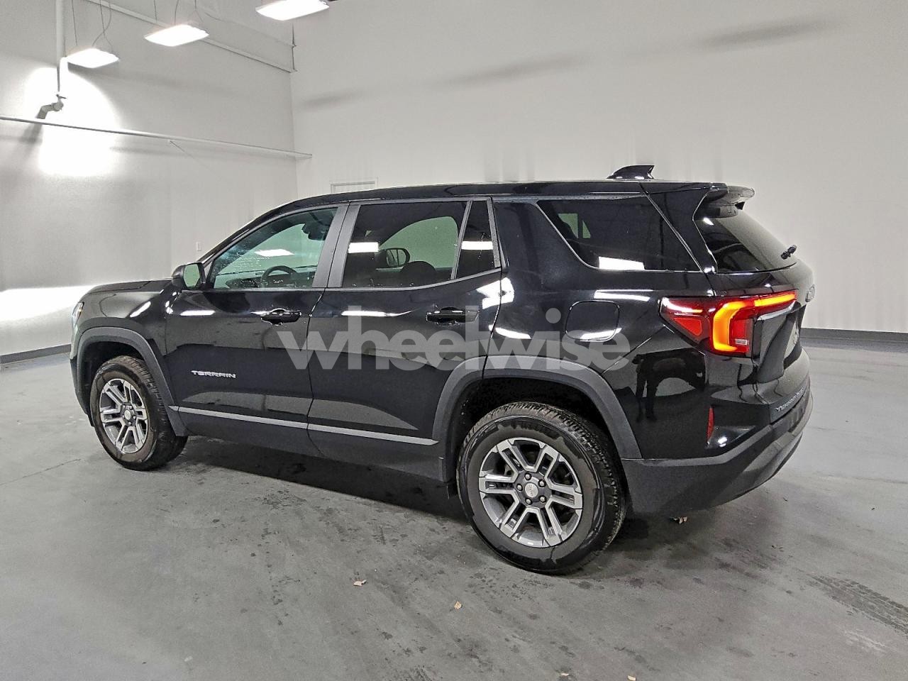 Photo 2 of 2026 GMC TERRAIN ELEVATION (VIN 3GKALUEG6TL179293)