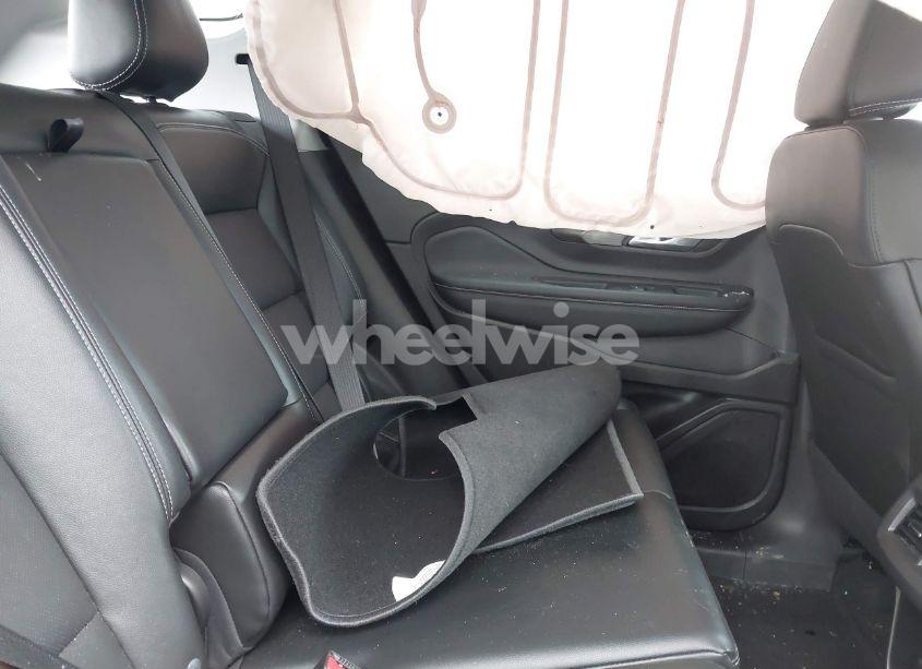 Photo 8 of 2024 Gmc Terrain AWD SLT (VIN 3GKALVEG0RL273829)