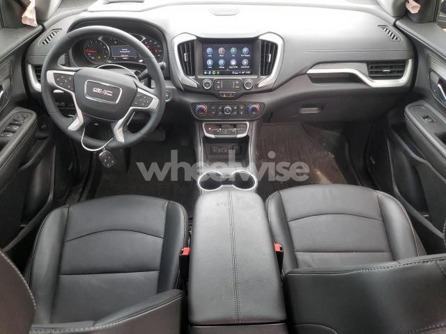 Photo 5 of 2024 GMC TERRAIN SLT N/A (VIN 3GKALVEG1RL379965)