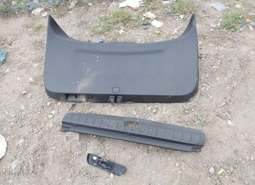 Photo 12 of 2024 Gmc Terrain AWD SLT (VIN 3GKALVEG2RL160271)