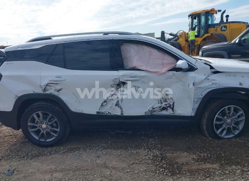 Photo 13 of 2024 Gmc Terrain AWD SLT (VIN 3GKALVEG7RL257076)