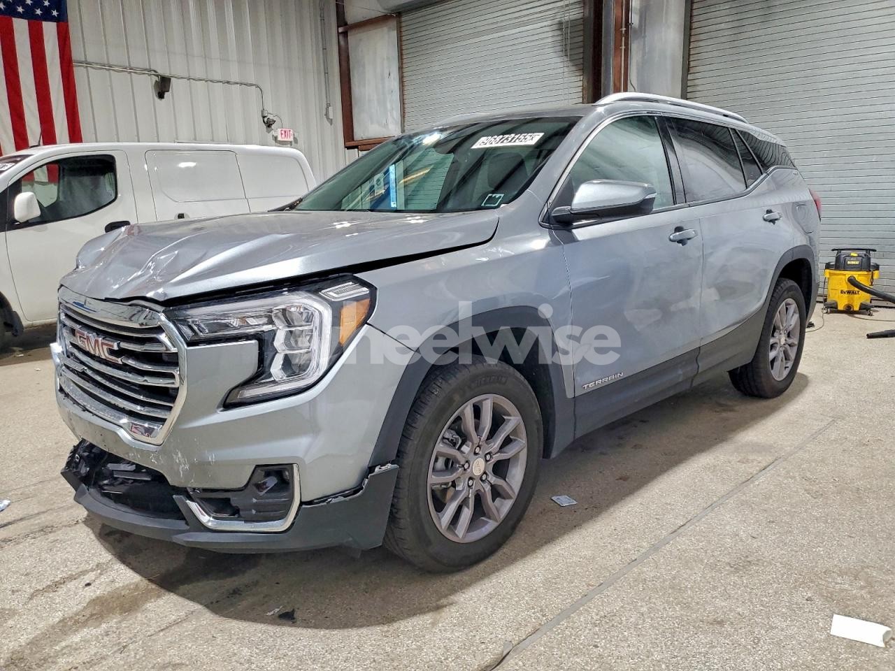 2024 GMC TERRAIN SLT (VIN 3GKALVEG7RL390260) main photo