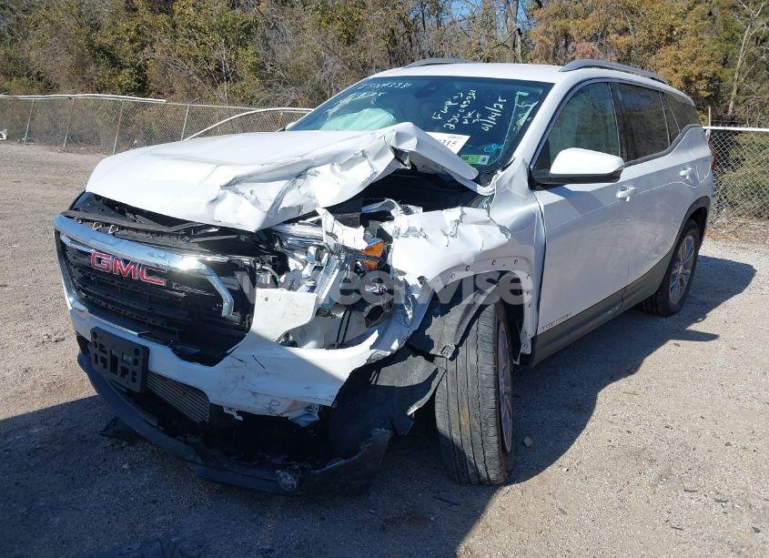 Photo 2 of 2024 Gmc Terrain AWD SLT (VIN 3GKALVEG8RL320587)