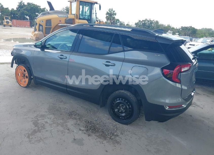 Photo 3 of 2023 Gmc Terrain AWD SLT (VIN 3GKALVEG9PL187402)