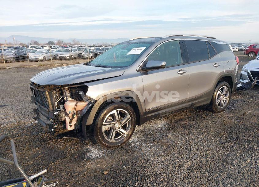 Photo 2 of 2020 Gmc Terrain AWD SLT (VIN 3GKALVEV3LL116480)