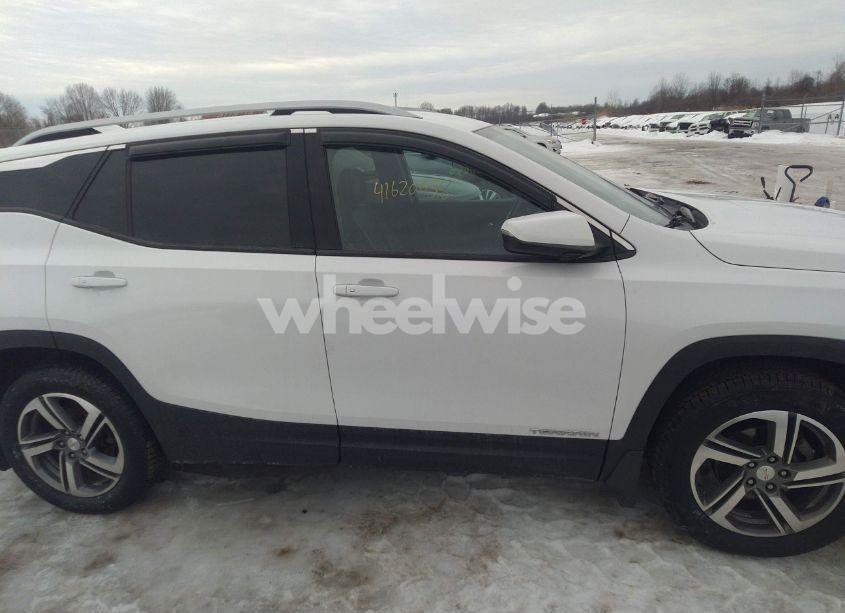 Photo 14 of 2019 Gmc Terrain SLT (VIN 3GKALVEV5KL170121)