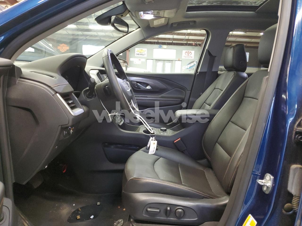 Photo 7 of 2020 GMC TERRAIN SLT N/A (VIN 3GKALVEV5LL131773)