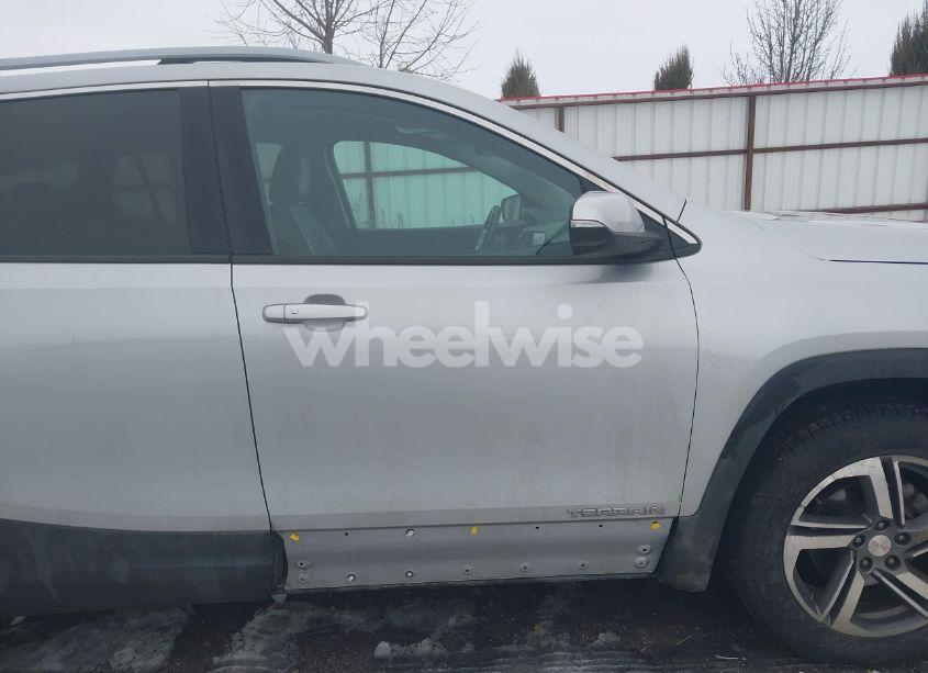 Photo 14 of 2019 Gmc Terrain SLT (VIN 3GKALVEV7KL200736)