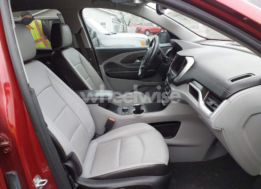 Photo 5 of 2019 Gmc Terrain SLT (VIN 3GKALVEV9KL327469)