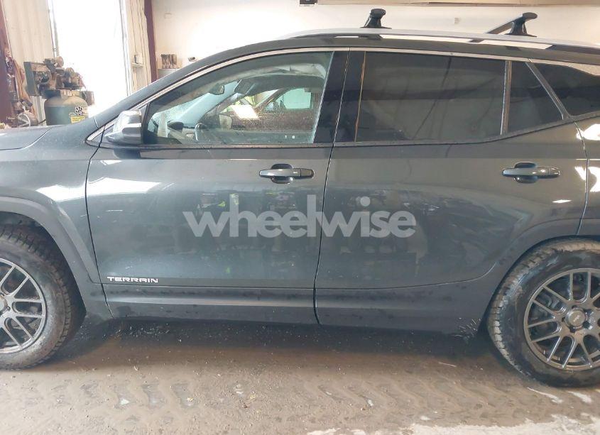 Photo 15 of 2020 Gmc Terrain AWD SLT (VIN 3GKALVEX9LL160887)