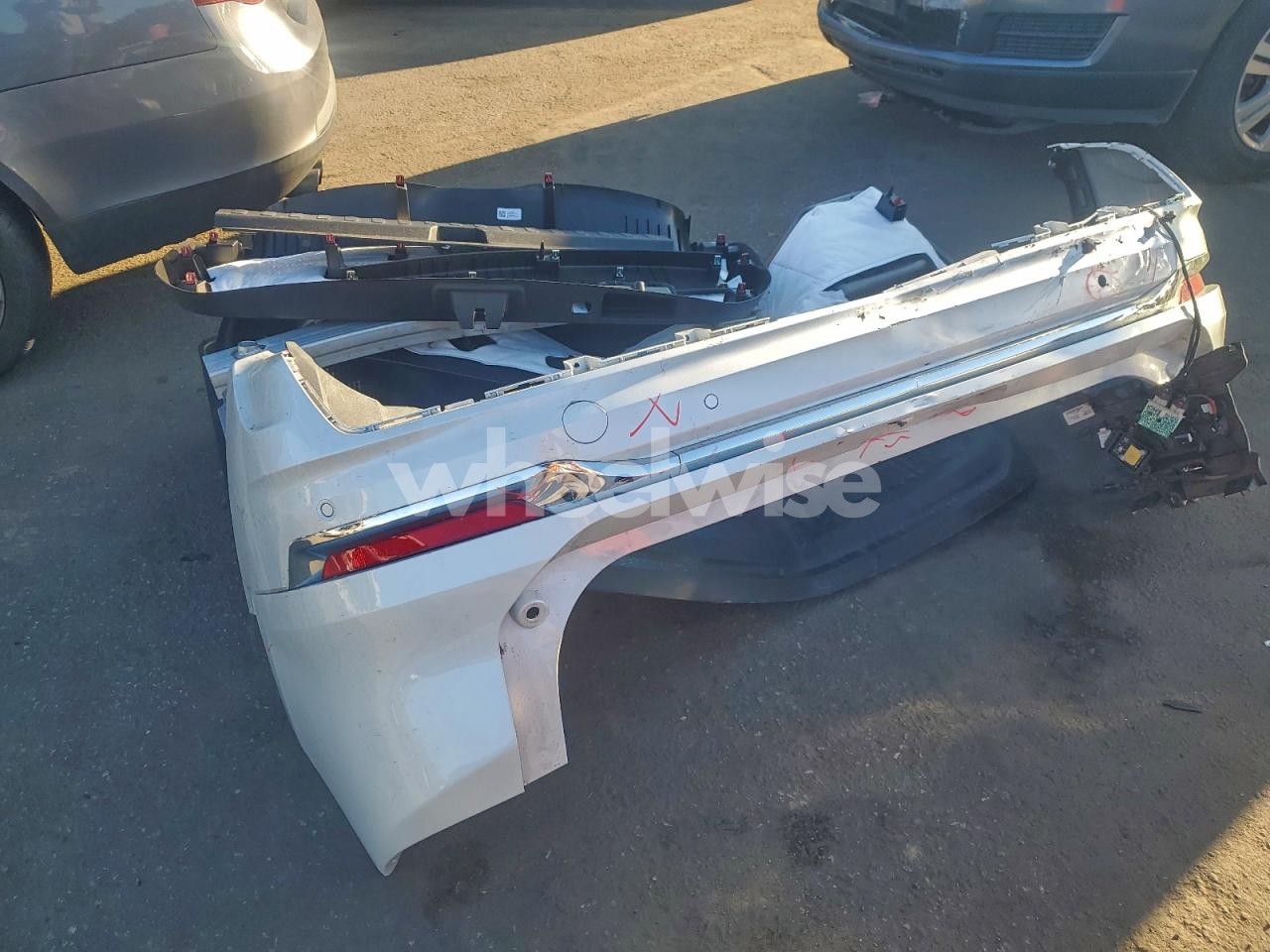 Photo 13 of 2024 GMC TERRAIN DENALI (VIN 3GKALXEG5RL400599)