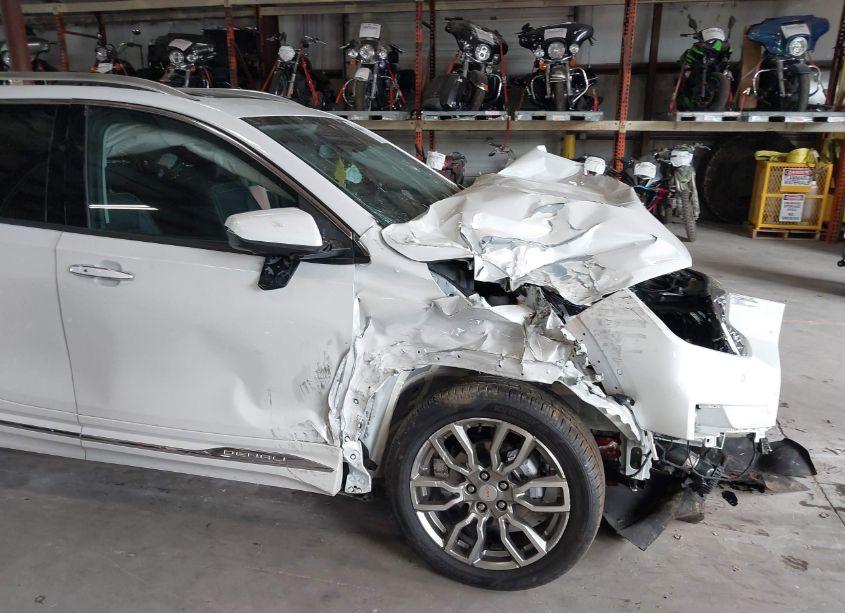 Photo 19 of 2024 Gmc Terrain AWD DENALI (VIN 3GKALXEGXRL227713)