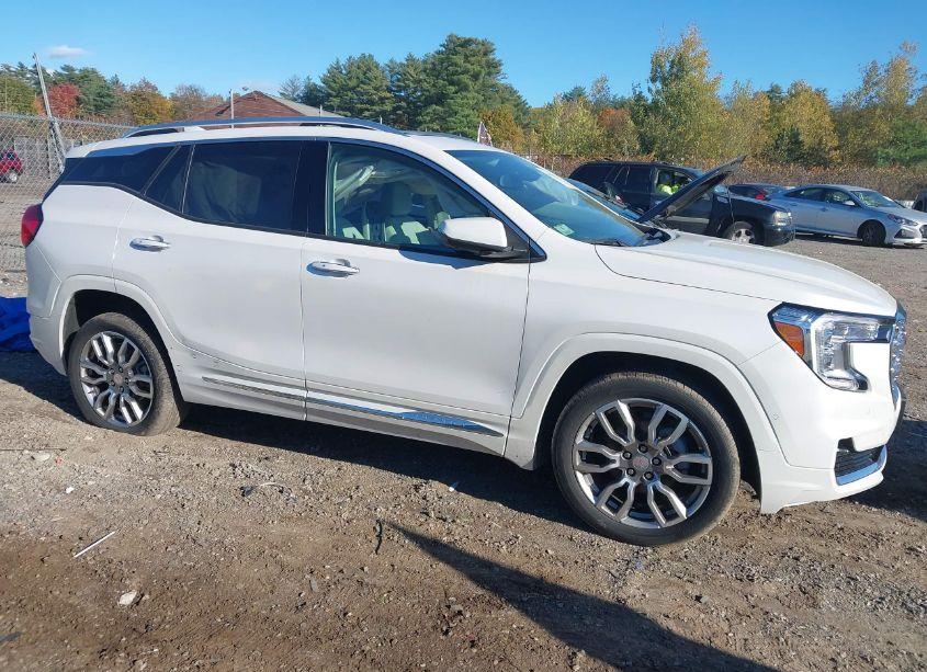 Photo 14 of 2022 Gmc Terrain AWD DENALI (VIN 3GKALXEV2NL179634)