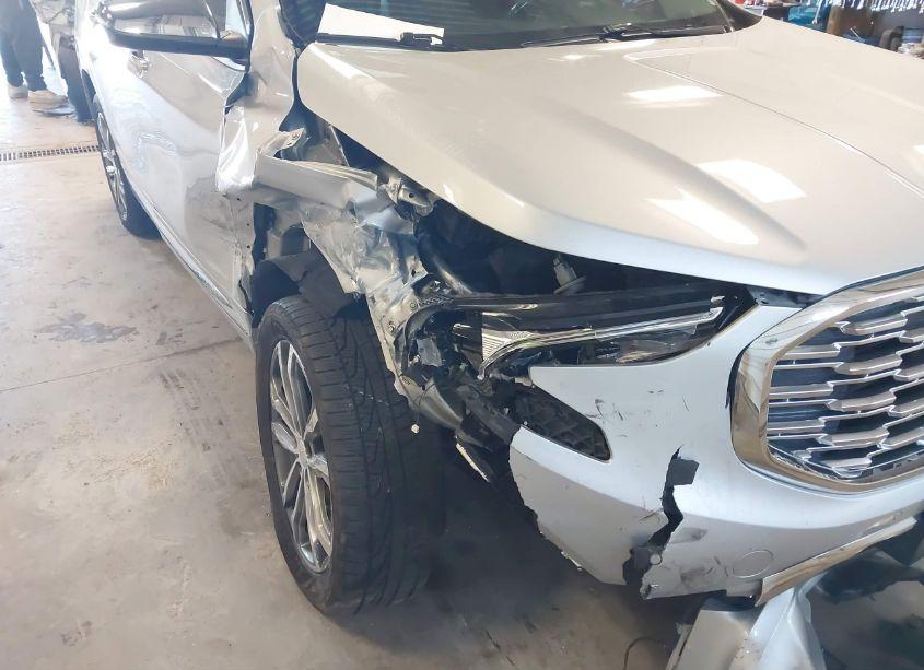 Photo 6 of 2018 Gmc Terrain DENALI (VIN 3GKALXEX5JL285426)