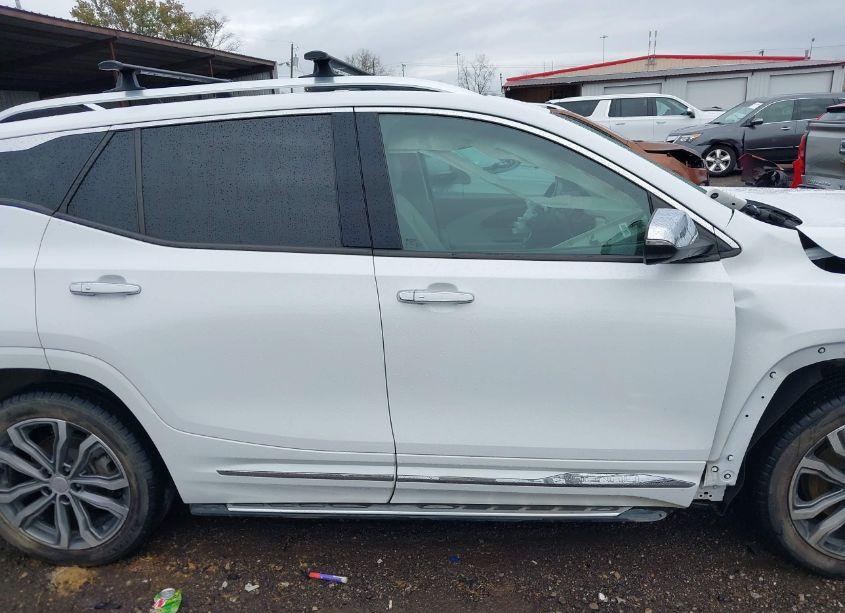 Photo 13 of 2019 Gmc Terrain DENALI (VIN 3GKALXEX5KL381669)