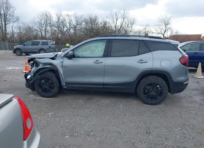 Photo 14 of 2024 Gmc Terrain AWD AT4 (VIN 3GKALYEG3RL276161)