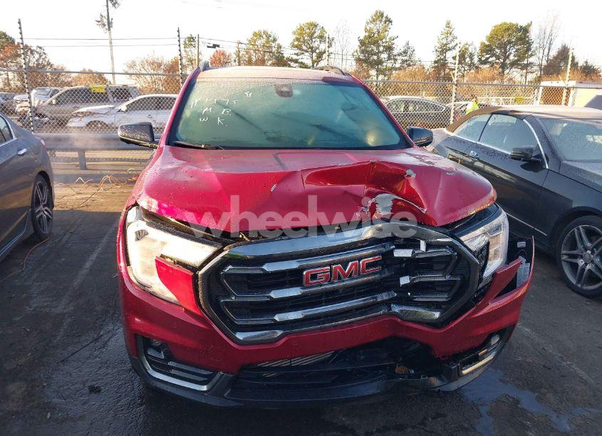 Photo 12 of 2024 Gmc Terrain AWD AT4 (VIN 3GKALYEG5RL241475)