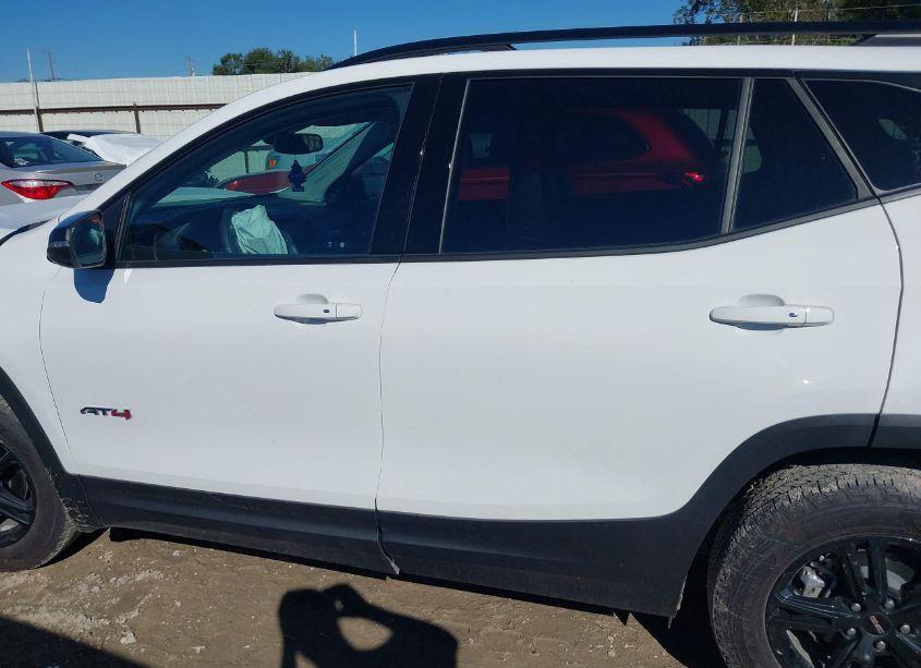 Photo 14 of 2024 Gmc Terrain AWD AT4 (VIN 3GKALYEG7RL203939)