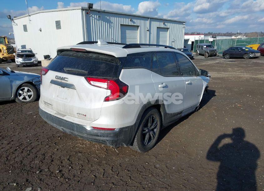 Photo 4 of 2022 Gmc Terrain AWD AT4 (VIN 3GKALYEV1NL156867)