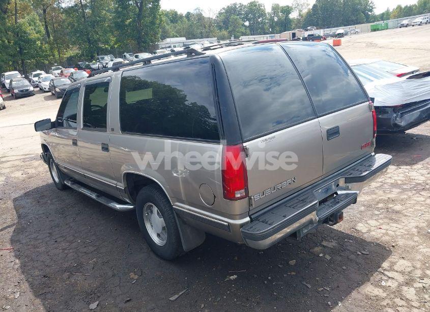 Photo 3 of 1999 Gmc Suburban 1500 SL (VIN 3GKEC16R0XG547353)