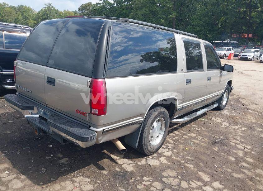 Photo 4 of 1999 Gmc Suburban 1500 SL (VIN 3GKEC16R0XG547353)