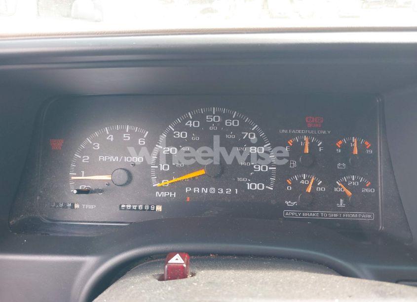 Photo 7 of 1999 Gmc Suburban 1500 SL (VIN 3GKEC16R0XG547353)