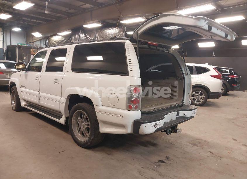 Photo 3 of 2004 Gmc Yukon XL 1500 SLT (VIN 3GKEC16T54G103859)