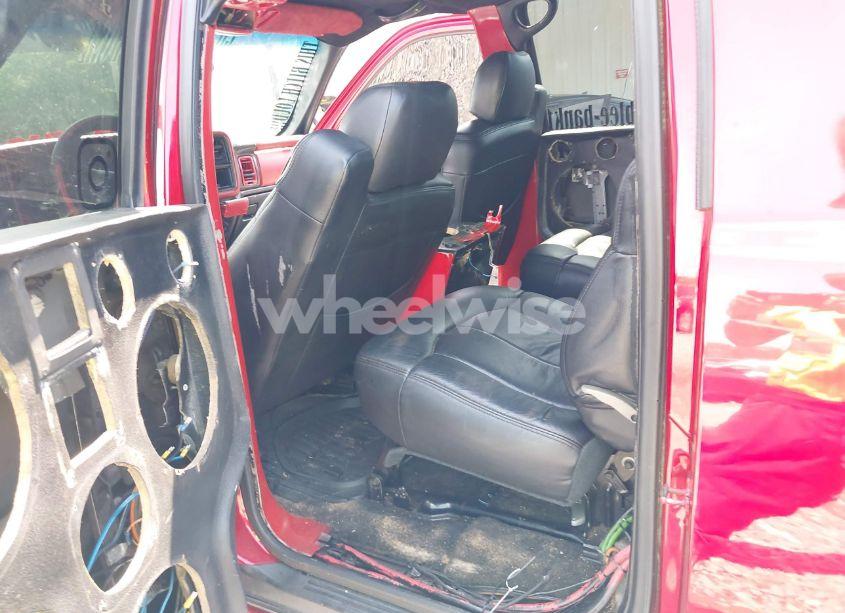 Photo 8 of 2001 Gmc Yukon XL 1500 SLT (VIN 3GKEC16T61G199822)