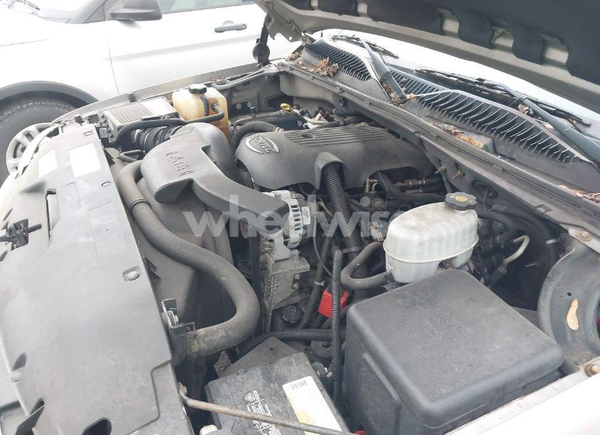 Photo 10 of 2004 Gmc Yukon XL 1500 SLT (VIN 3GKEC16ZX4G128972)