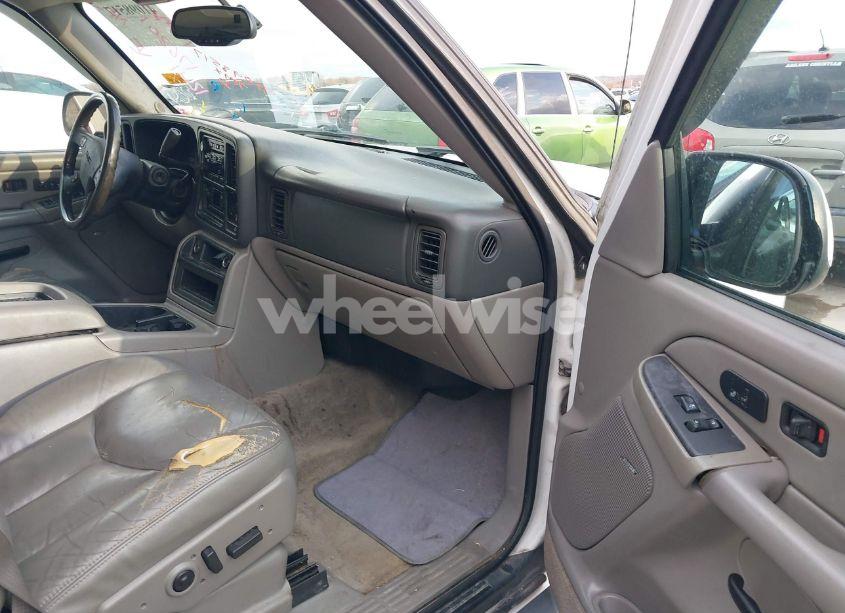 Photo 5 of 2005 Gmc Yukon XL 1500 SLT (VIN 3GKEC16ZX5G176201)