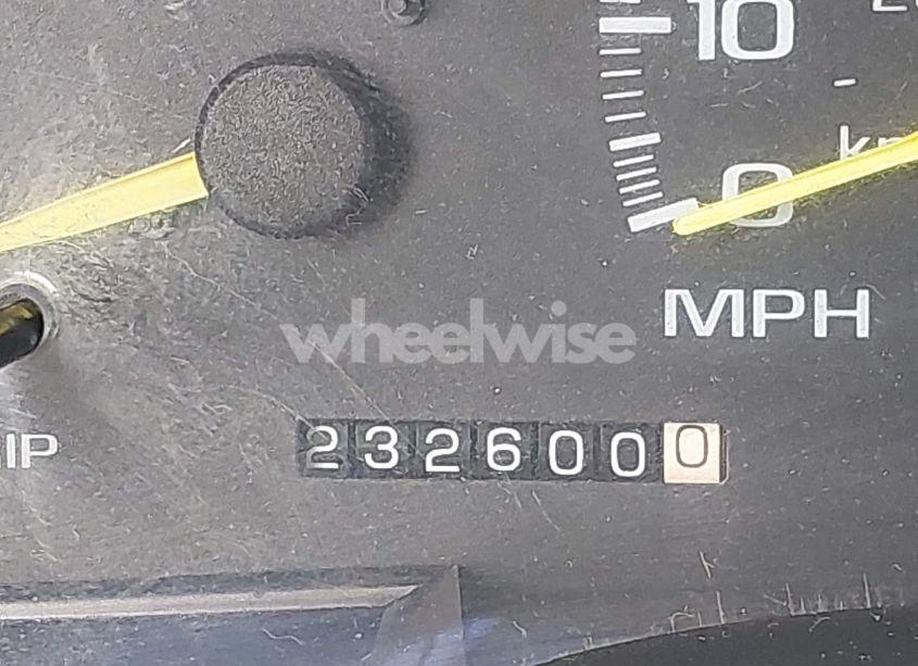 Photo 12 of 1997 Gmc Suburban 1500 SL (VIN 3GKFK16R2VG502239)