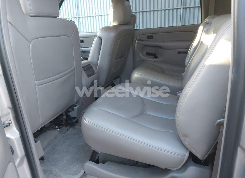 Photo 8 of 2004 Gmc Yukon XL 1500 SLT (VIN 3GKFK16ZX4G253140)