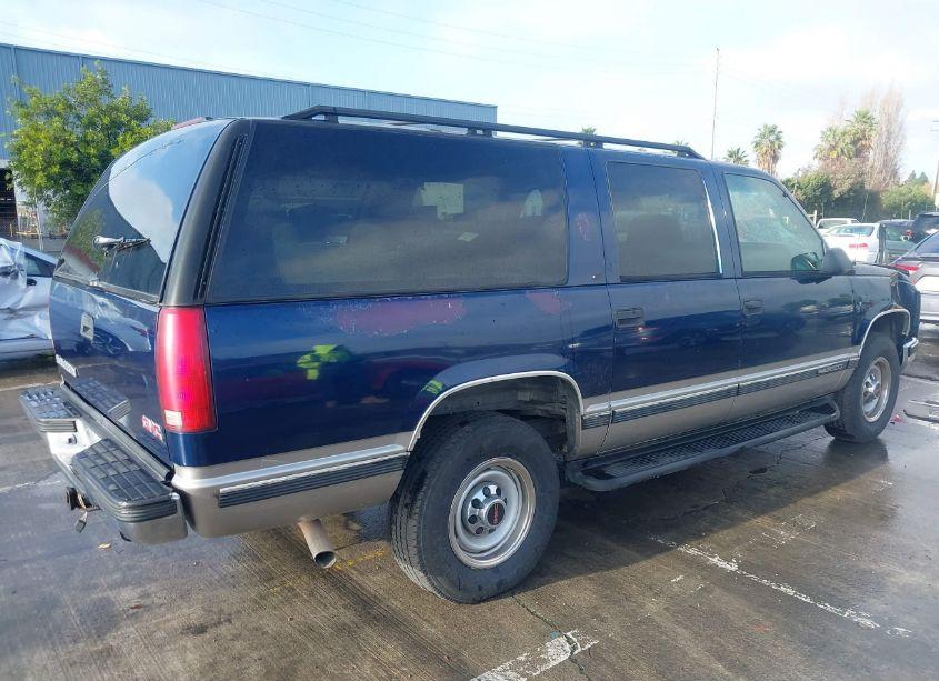 Photo 4 of 1999 Gmc Suburban 2500 SL (VIN 3GKGC26JXXG542539)
