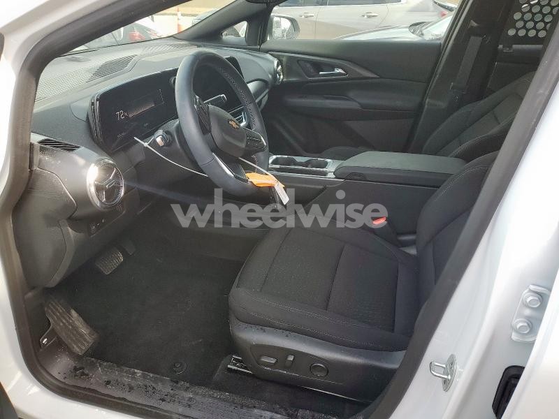 Photo 5 of 2025 CHEVROLET EQUINOX LT (VIN 3GN7DLRP3SS167640)