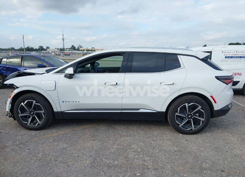 Photo 14 of 2024 Chevrolet Equinox EV LT (VIN 3GN7DLRP7RS261658)