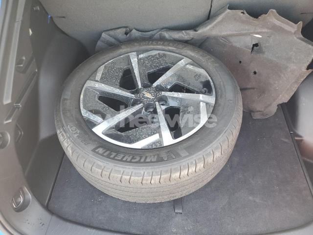 Photo 4 of 2025 CHEVROLET EQUINOX LT (VIN 3GN7DLRP7SS193884)