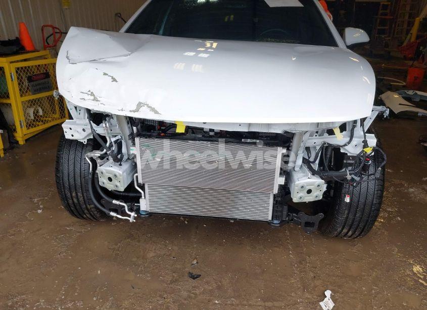 Photo 6 of 2024 Chevrolet Equinox EV LT (VIN 3GN7DLRP8RS268621)