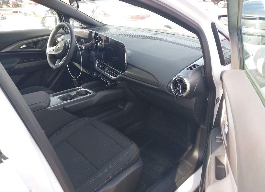 Photo 5 of 2025 Chevrolet Equinox EV LT (VIN 3GN7DLRP8SS146539)
