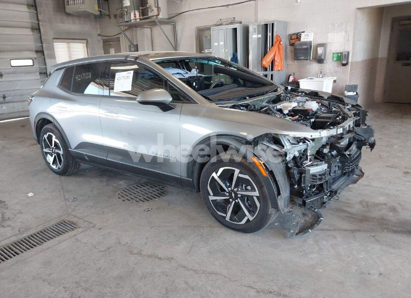 2025 Chevrolet Equinox EV LT (VIN 3GN7DLRP9SS161759) main photo