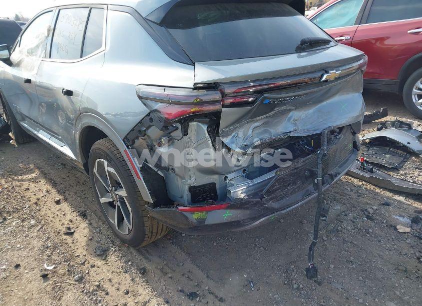 Photo 3 of 2024 Chevrolet Equinox EV LT (VIN 3GN7DLRR4RS292920)