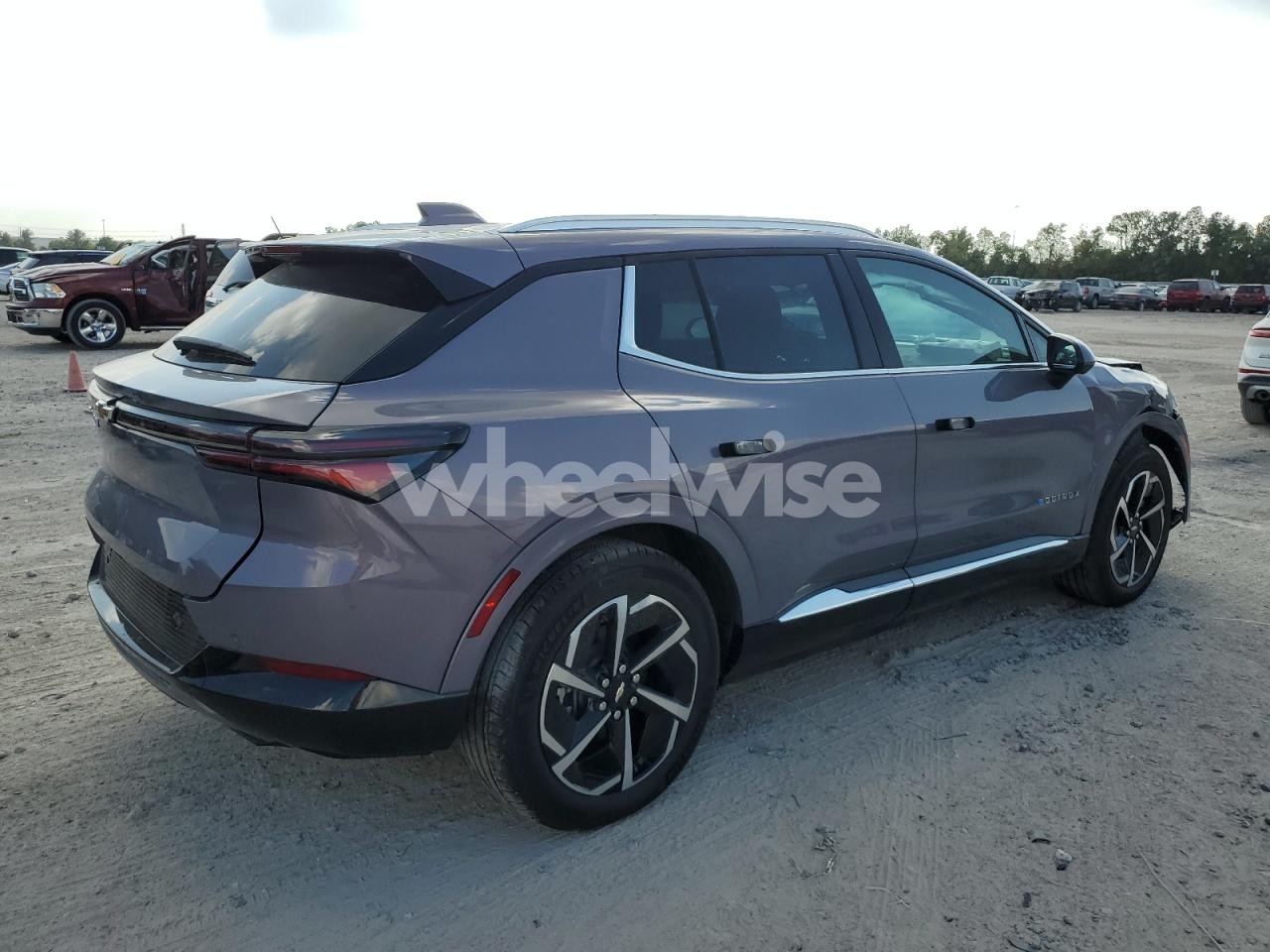 Photo 3 of 2025 CHEVROLET EQUINOX LT (VIN 3GN7DNRP5SS227493)