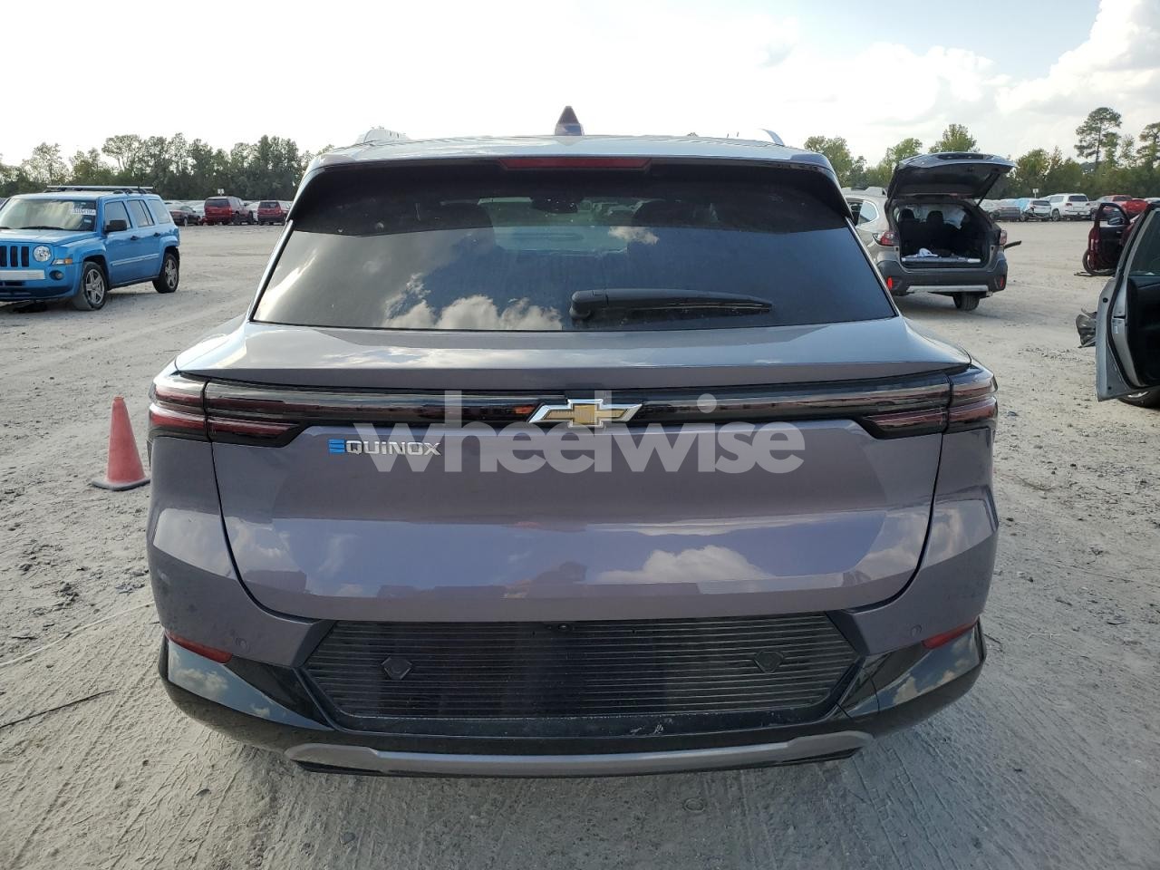 Photo 6 of 2025 CHEVROLET EQUINOX LT (VIN 3GN7DNRP5SS227493)