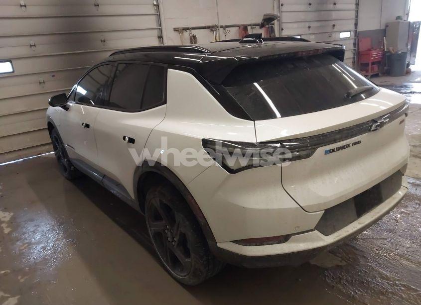 Photo 3 of 2025 Chevrolet Equinox EV RS (VIN 3GN7DSRR3SS116800)