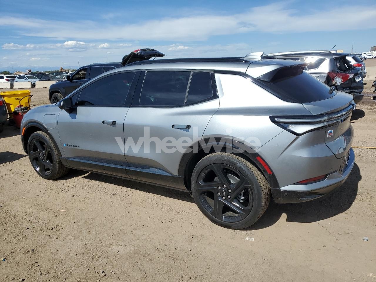 Photo 2 of 2025 CHEVROLET EQUINOX RS (VIN 3GN7DSRR3SS198205)