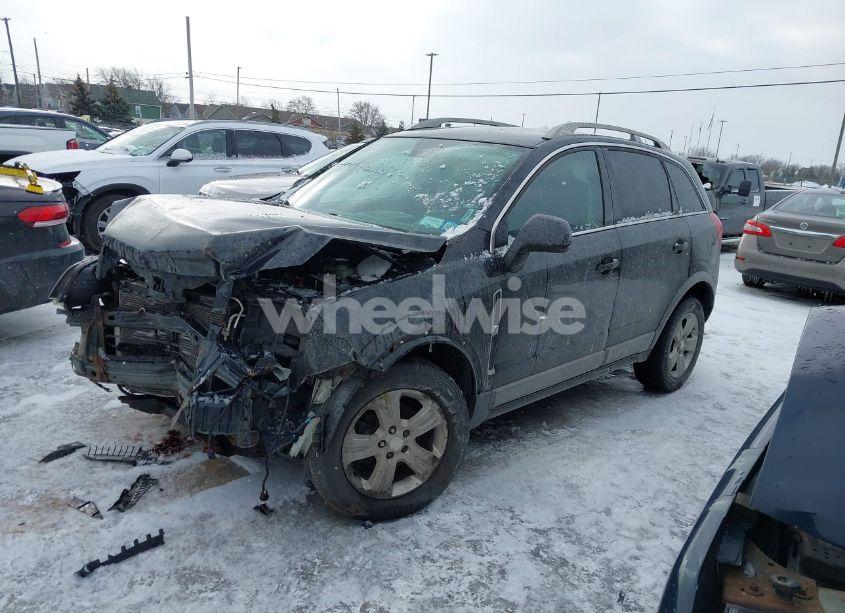 Photo 2 of 2014 Chevrolet Captiva SPORT 2LS (VIN 3GNAL2EK0ES629783)