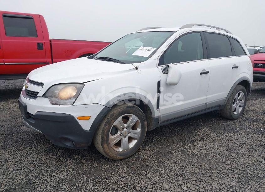 Photo 2 of 2015 Chevrolet Captiva SPORT 2LS (VIN 3GNAL2EK0FS507538)