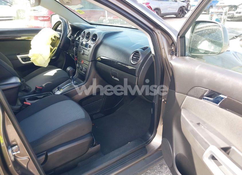 Photo 5 of 2014 Chevrolet Captiva SPORT 2LS (VIN 3GNAL2EK1ES616492)